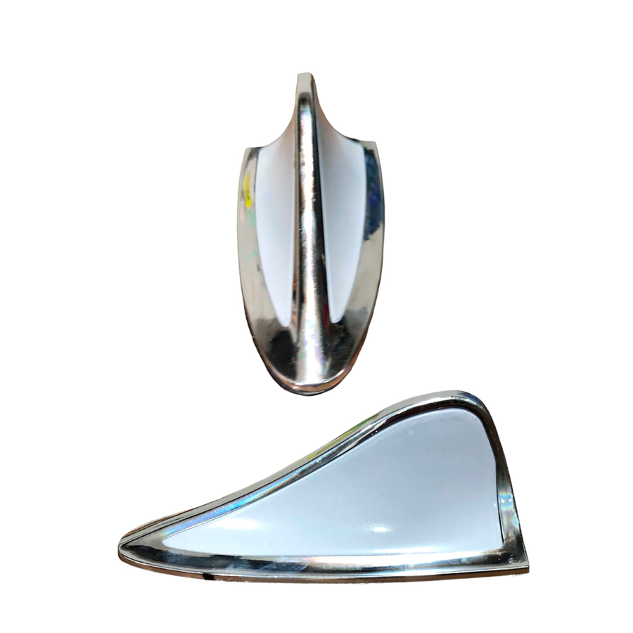 ANTENA UNIVERSAL TIPO BWM BLANCA C/PLATA 2316 1764 3008010 21-08-23 MANZANILLO MANZANILLO COLIMA