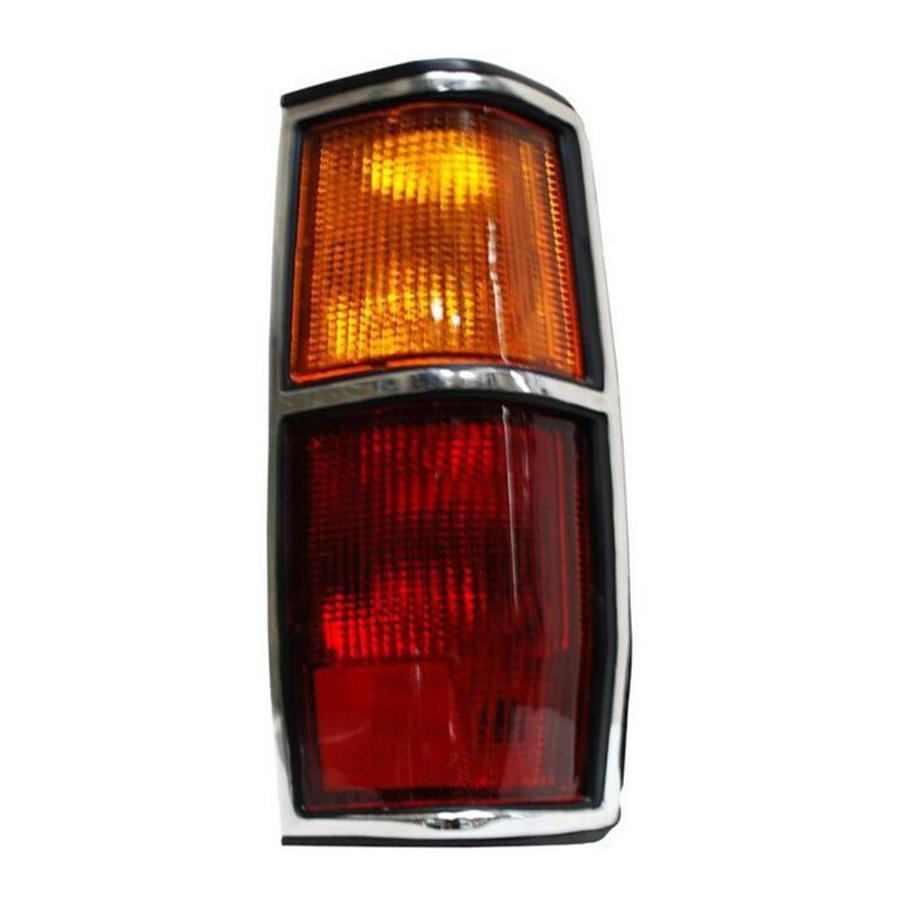 CALAVERA NISSAN PU 720 84-93 CROMADA C/ARNES TYC DER