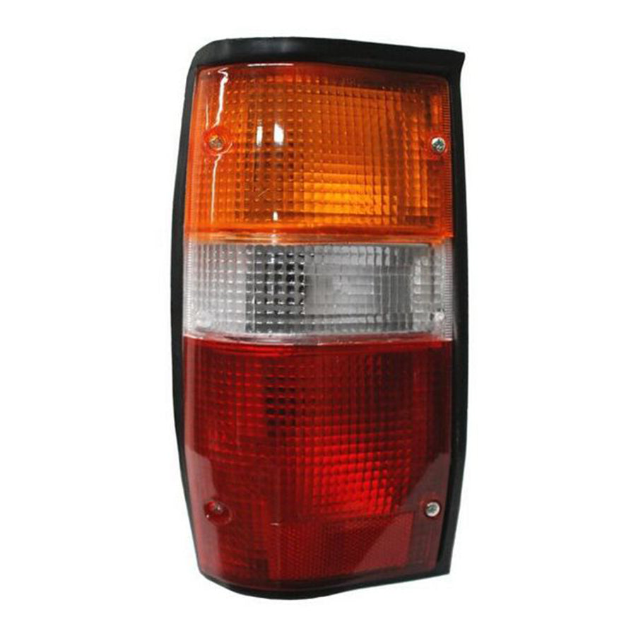 CALAVERA MITSUBISHI PU L200/ RAM 50 87-96 NEGRA C/ARNES TYC# IZQ