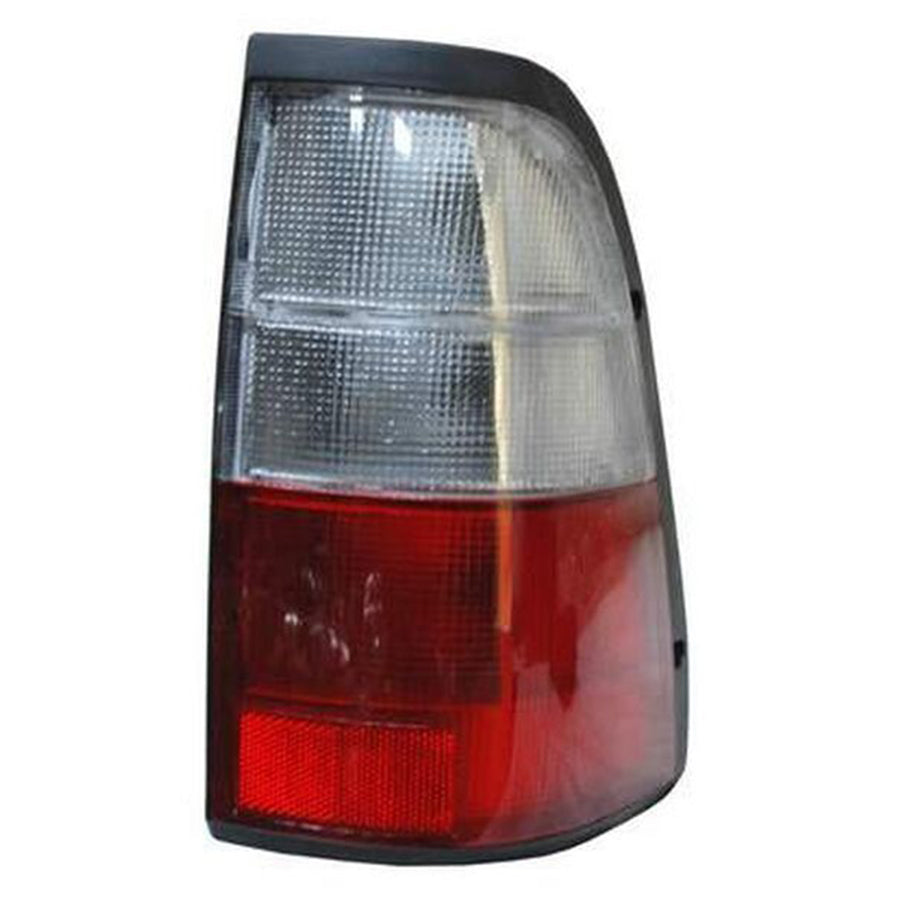 CALAVERA LUV DOBLE CAB 02-05 ROJO/BLANCO C/ARNES TYC# CN DER 11-3383A005B3