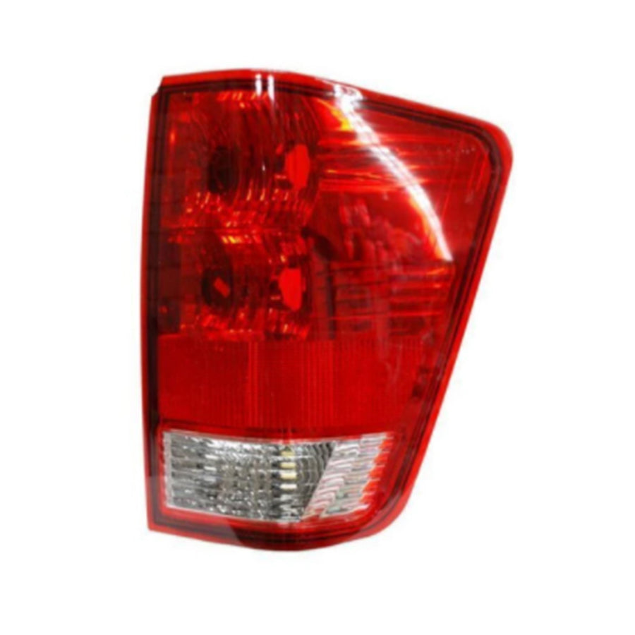 CALAVERA SENTRA 04-06 SE-R OSCURA C/ARNES TYC T155 DER