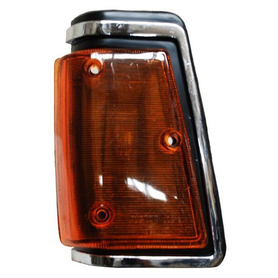 CUARTO PUNTA NISSAN PU 720 81-91 CROMADO TYC# IZQ 18-11040005B3