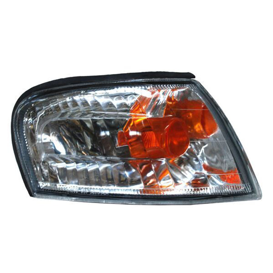 CUARTO PUNTA SENTRA 00 CRISTAL ALD TYC DER 18-3601-00-6B