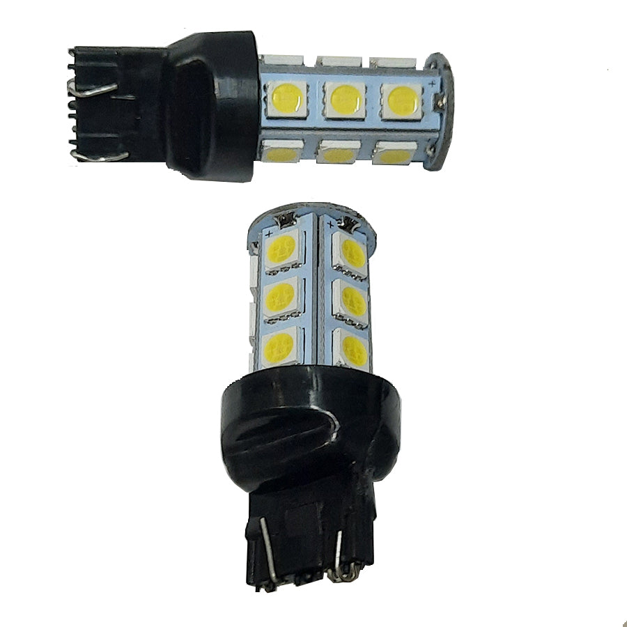 FOCO 7443 PROJECK 18 LEDS CLAROS C/ESTROBO TIPO MAZORCA 2 POLOS